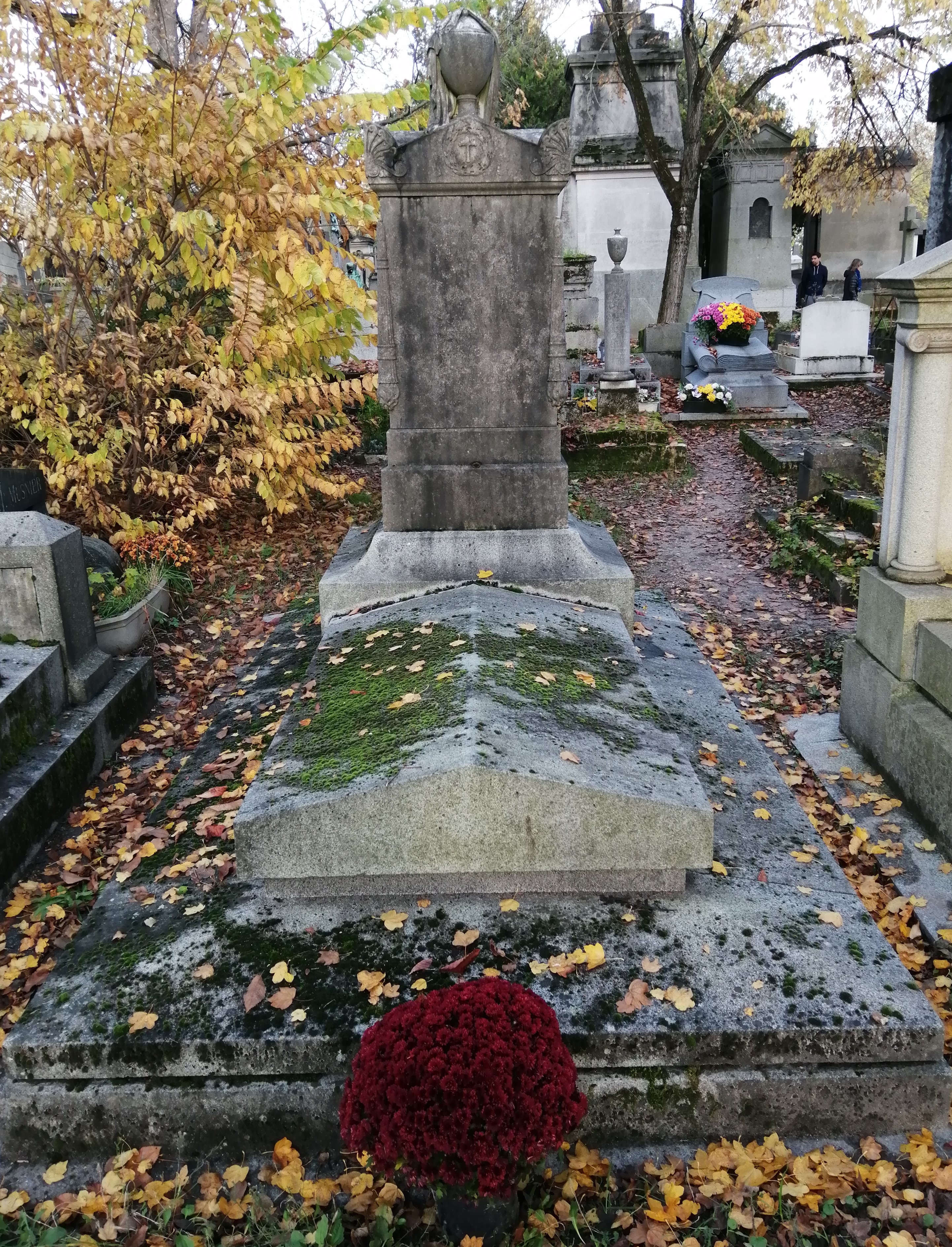 Tombe au Père Lachaise (2021)