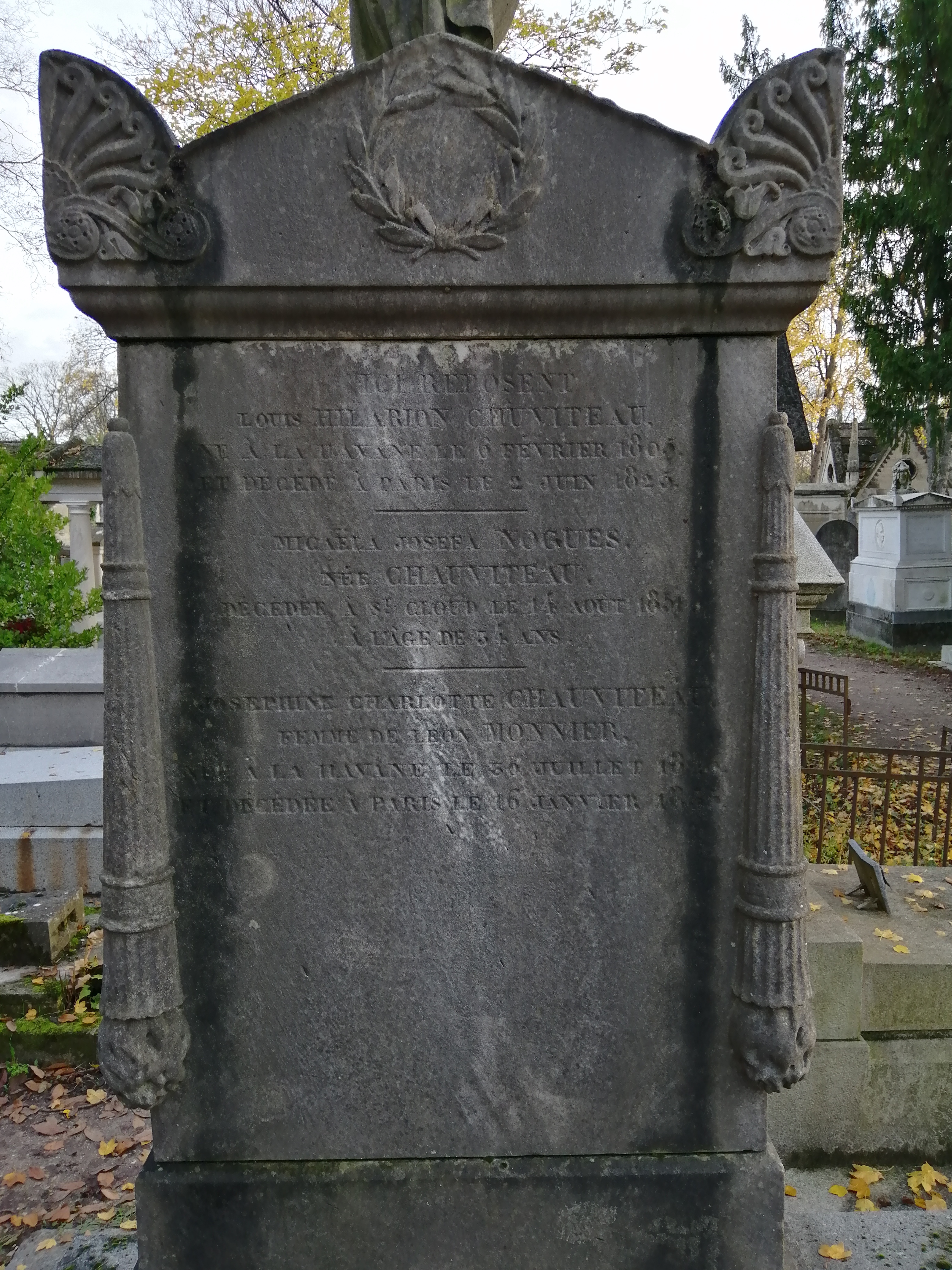 Tombe au Père Lachaise (2021)