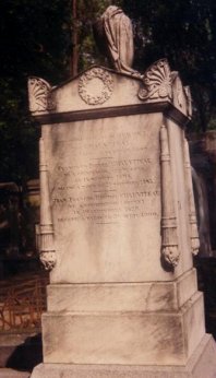 Tombe au Père Lachaise